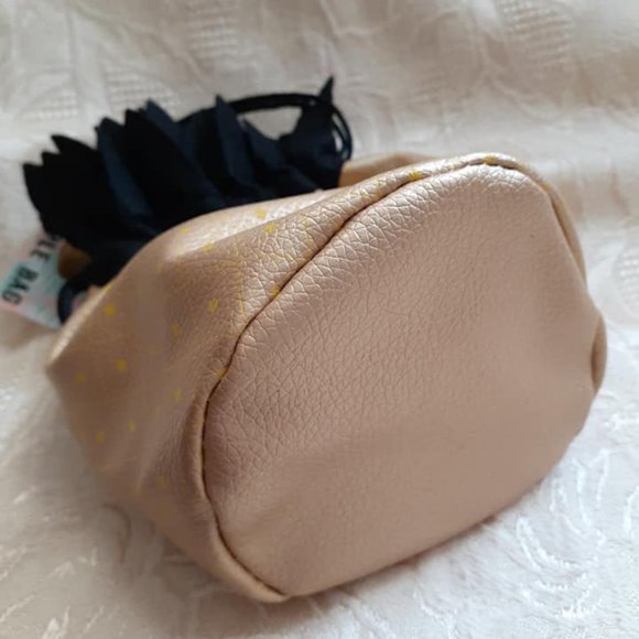 NWT Pineapple Bag Mini - Picture 3 of 5